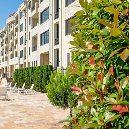 Apart-hotel Gardenia Palace 3*