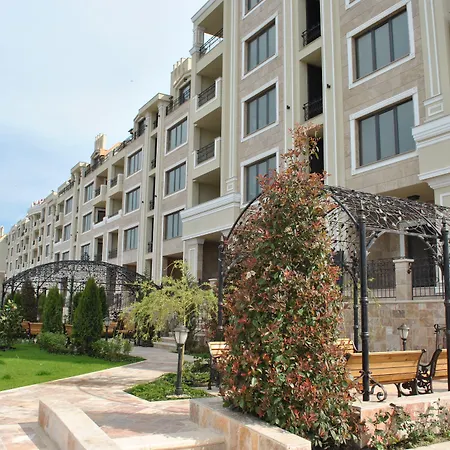 Gardenia Palace